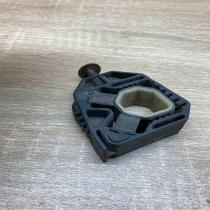 1K0121867D   Radiator mount bracket Volkswagen PASSAT B6