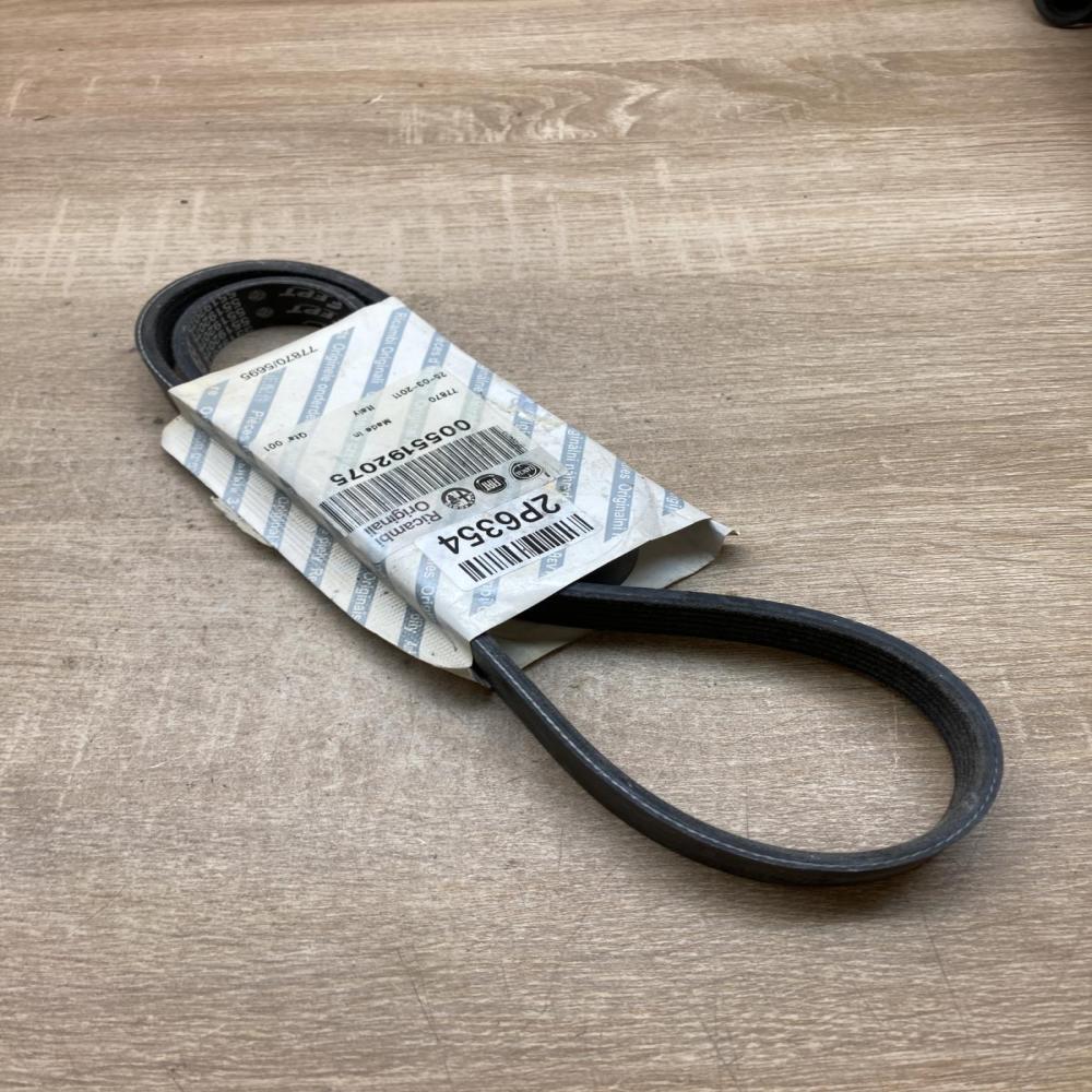 0055192075 55192075  Alternator belt Fiat Marea