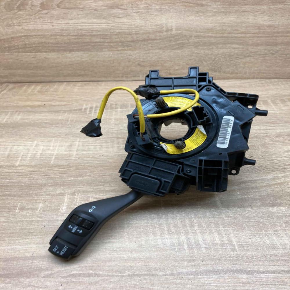 3M5T 14A664 AD   Wiper turn signal indicator stalk/switch Ford Focus C-MAX