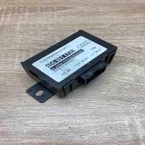 4D0951173D   Air conditioner control unit module Audi A8 S8 D2 4D