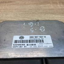 3B0907557D 5WP4367  Engine control unit/module ECU Volkswagen PASSAT B5.5