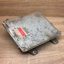 MD333002 175800 0512  Engine control unit/module ECU Mitsubishi Galant