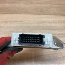 150696 85940 0F010 A  Window wiper relay Toyota Avensis T250