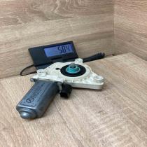 A1698201642 7746012901  Front door window regulator motor Mercedes-Benz A W169