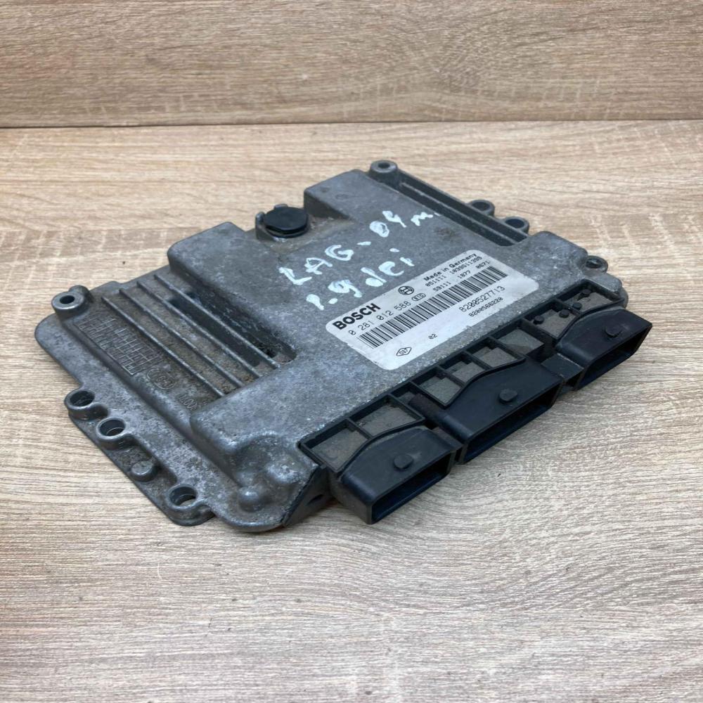 8200527713 0281012588  Engine control unit/module ECU Renault Laguna II