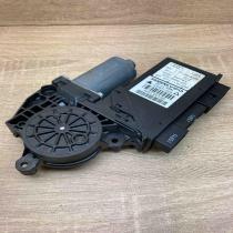 8E1959802H 5WK49201CBF  Front door window regulator motor Audi A4 S4 B7 8E 8H