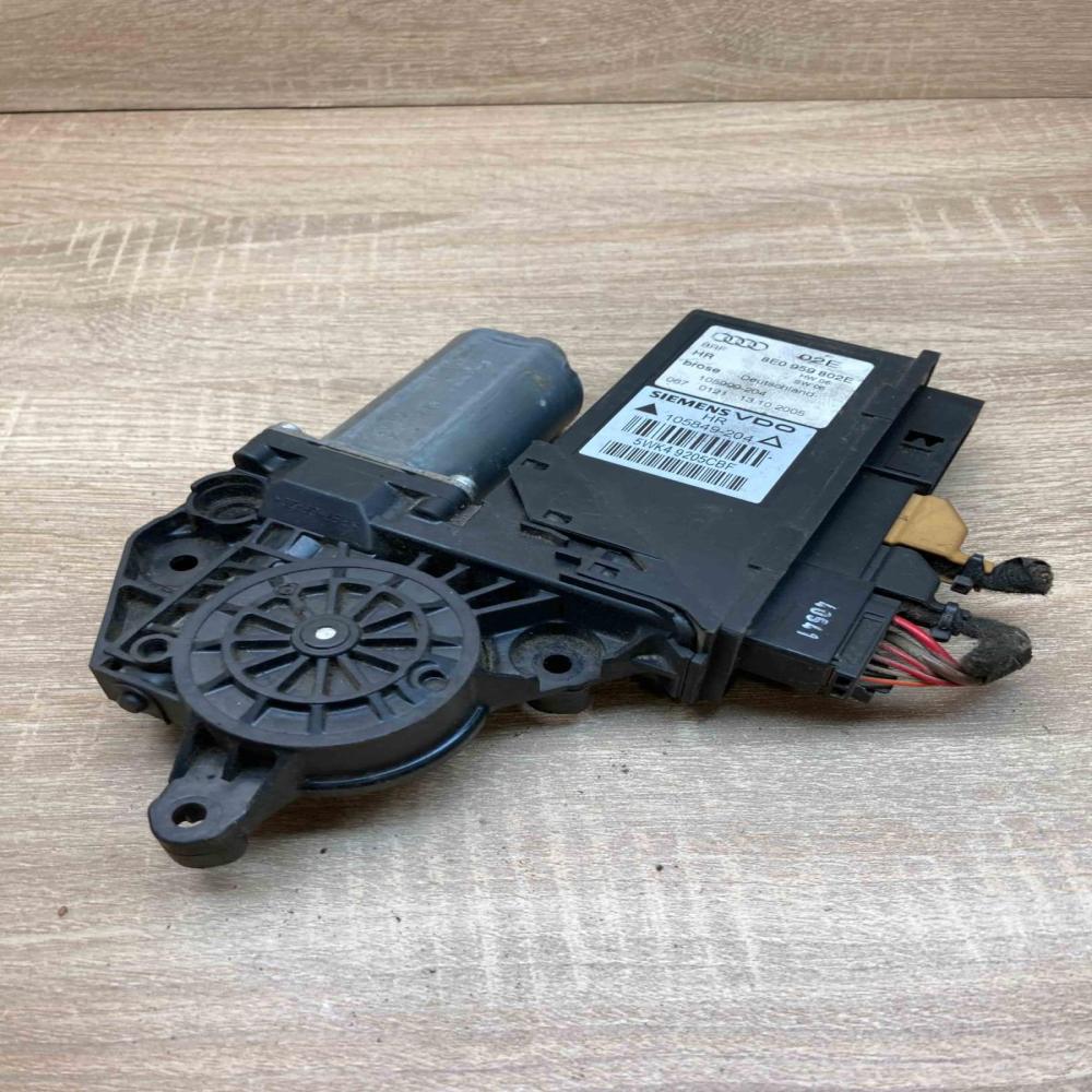8E0959802E 5WK49205CBF With Plug Rear door window regulator motor Audi A4 S4 B7