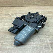 4D0959801E   Front door window regulator motor Audi A8 S8 D2 4D