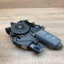 4D0959801E   Front door window regulator motor Audi A8 S8 D2 4D