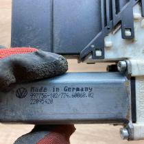 3C9959703 974225 108  Rear door window regulator motor Volkswagen PASSAT B6