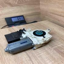 1K5839401G 1K0959703P  Rear door window regulator motor Volkswagen Jetta V