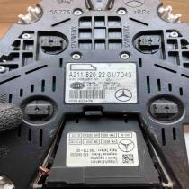 A2118202201 2JM008257  Front seat light Mercedes-Benz E W211
