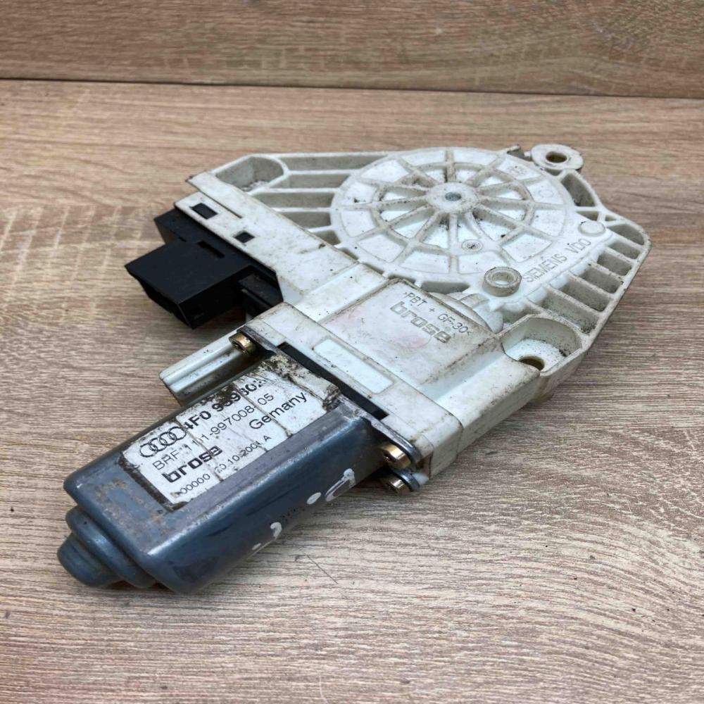 4F0959802   Front door window regulator motor Audi A6 S6 C6 4F
