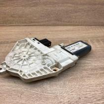 4F0959801B   Front door window regulator motor Audi A6 S6 C6 4F