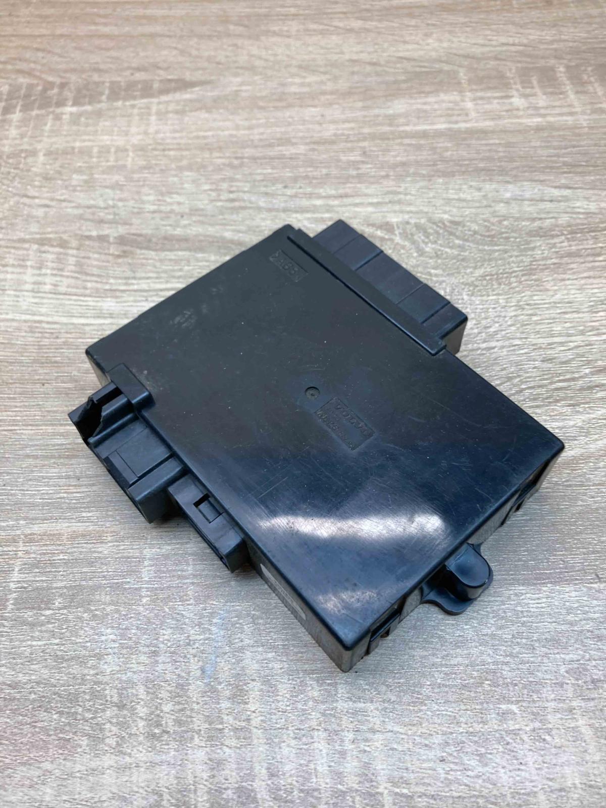 9452339   Other control units/modules Volvo S80