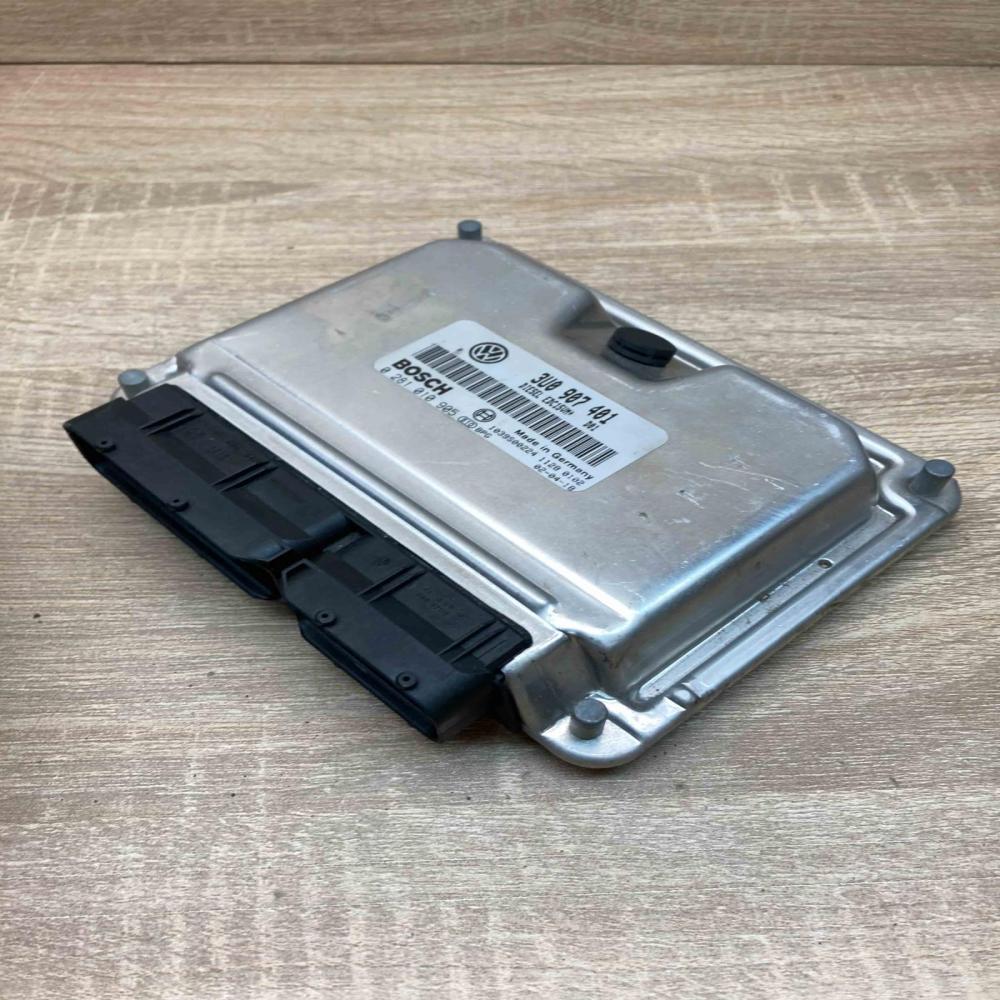 3U0907401 0281010905  Engine control unit/module ECU Skoda Superb B5 (3U)