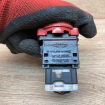 06016 Main  Hazard light switch Nissan Almera Tino