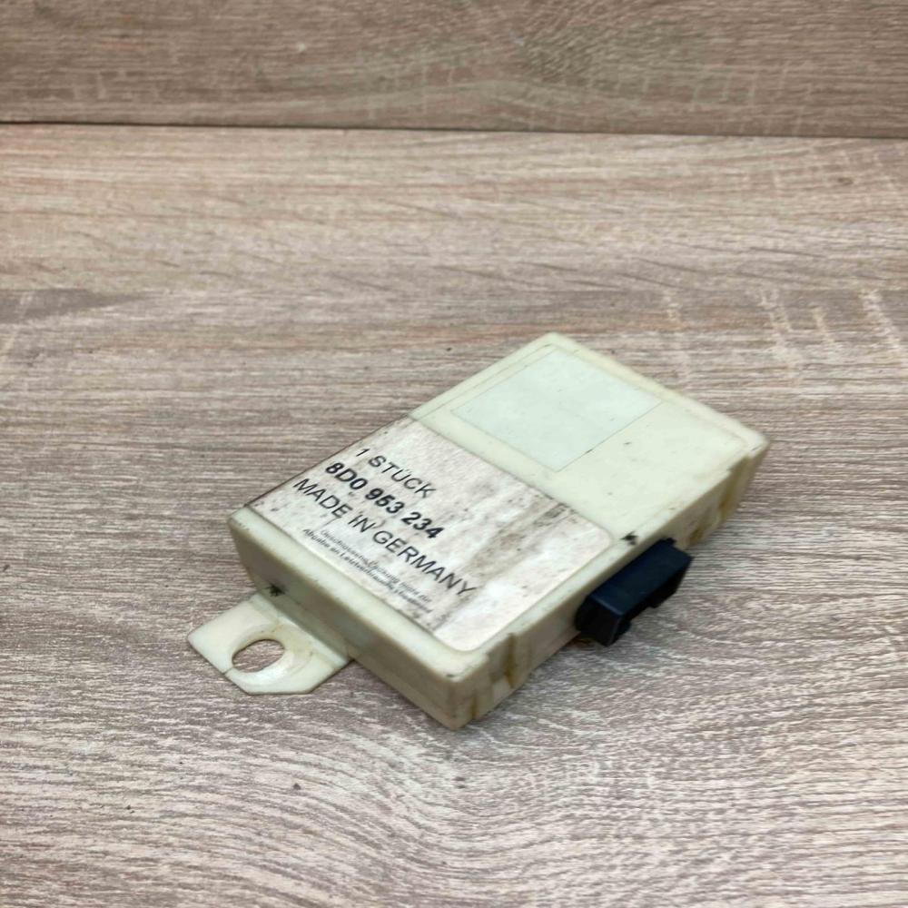 8D0953234   Immobilizer control unit/module Audi A4 S4 B6 8E 8H