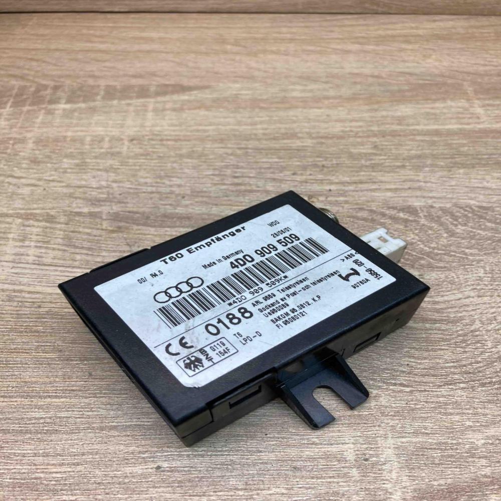 4D0909509 4D0909509K  Auxiliary heating control unit/module Audi A8 S8 D2 4D