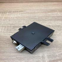 4D0909509 4D0909509K  Auxiliary heating control unit/module Audi A8 S8 D2 4D