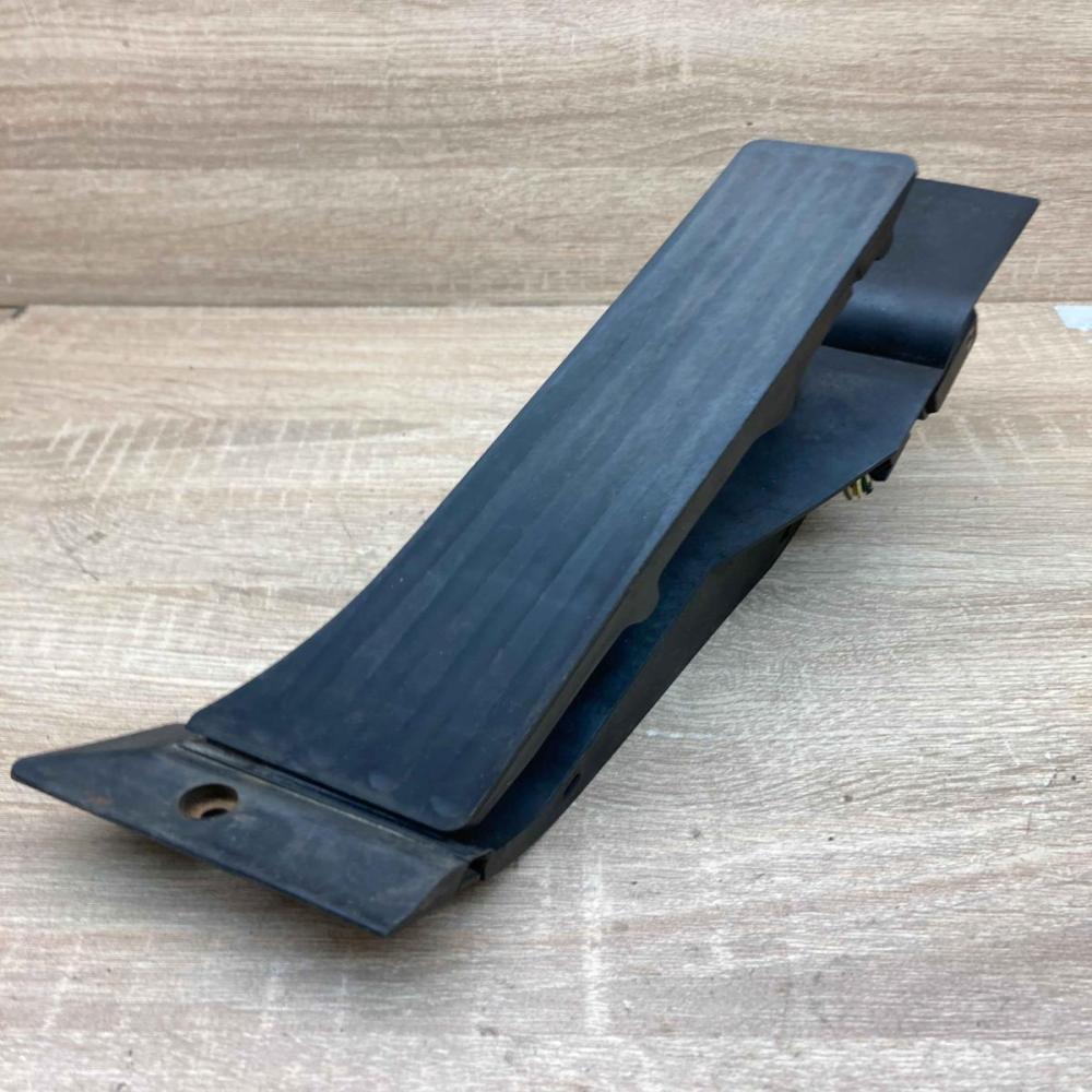 6772646 259460 10 With Plug Accelerator throttle pedal BMW 3 E90 E91