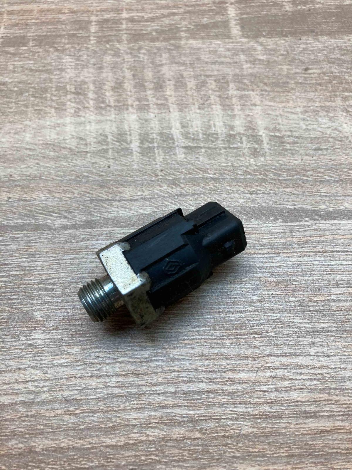7706732262 7700868055  Detonation knock sensor Renault Clio I