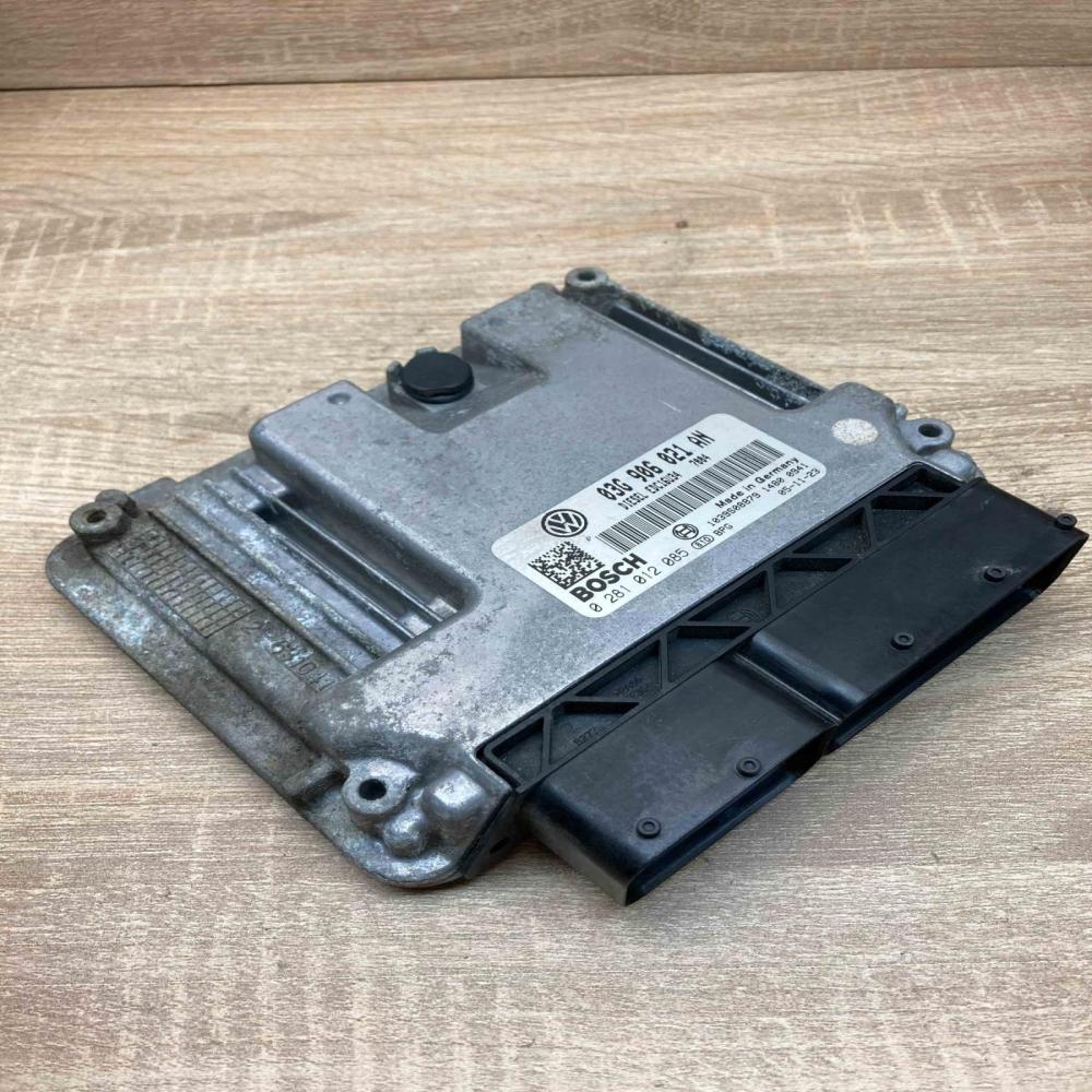 03G906021AN 0281012085  Engine control unit/module ECU Volkswagen Golf V