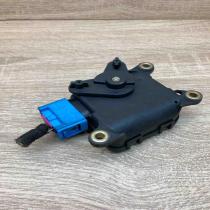8D1820511B 0132801116 With Plug Air flap motor/actuator Volkswagen PASSAT B5