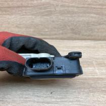 8D1820511E 0132801115  Air flap motor/actuator Volkswagen PASSAT B5