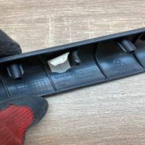 8679427   Other interior part Volvo V50