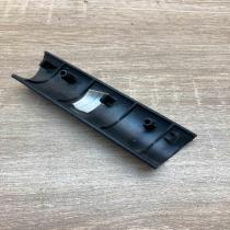 8679427   Other interior part Volvo V50