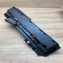 6957330 18917  Fuse module BMW 5 E60 E61