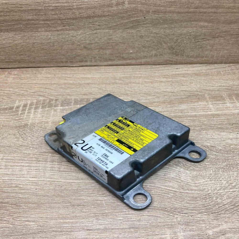 89170 05190 215955 104  Airbag control unit/module Toyota Avensis T250