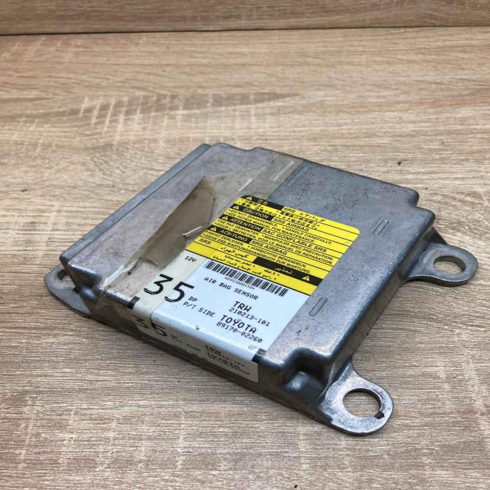 89170 02260 210213 101  Airbag control unit/module Toyota Corolla E120 E130
