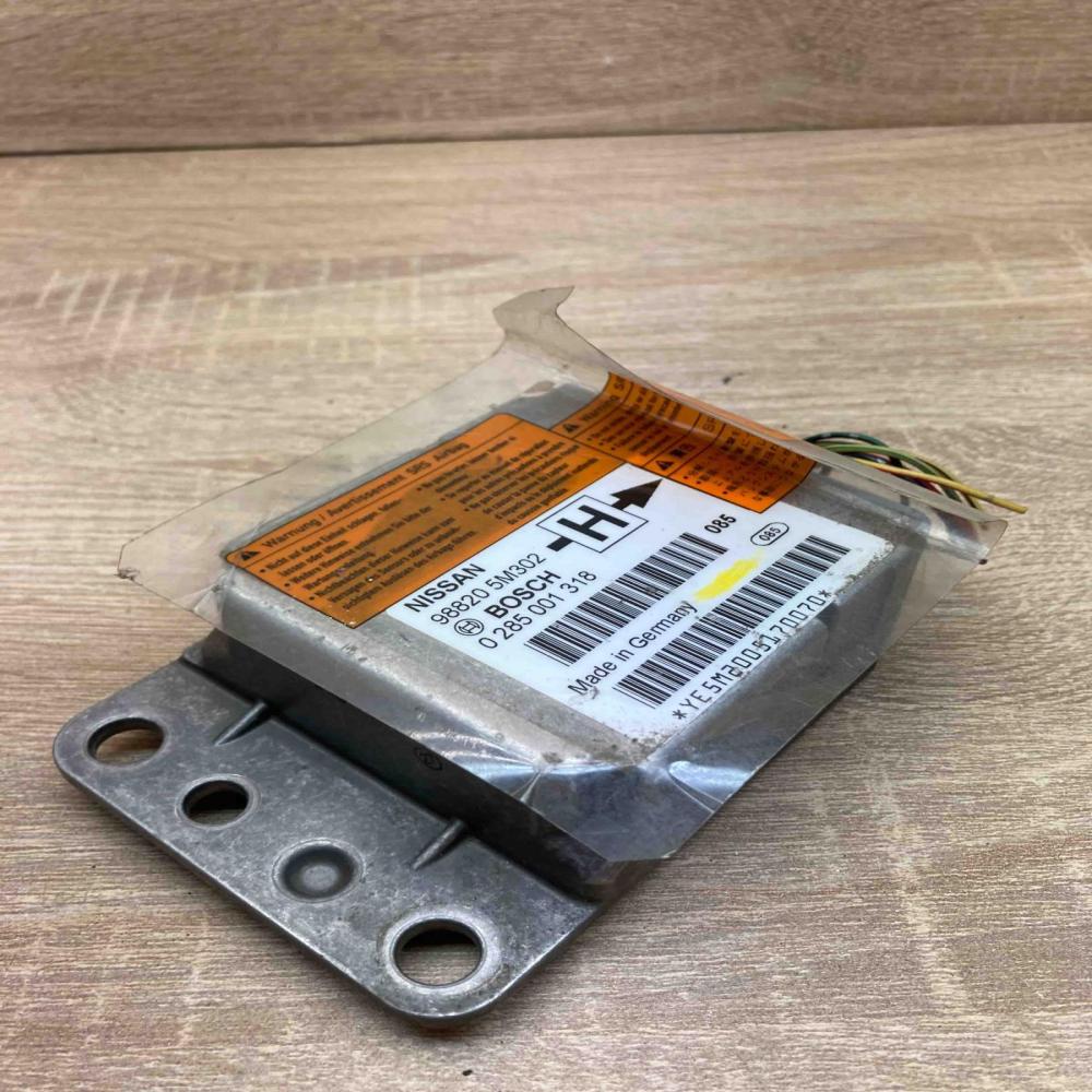 98820 5M302 0285001318  Airbag control unit/module Nissan Almera N16