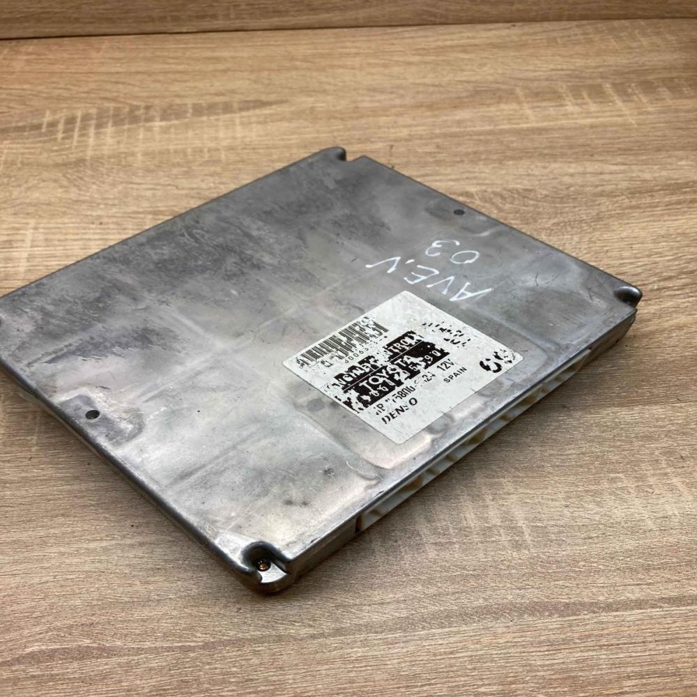 89661 05690 175800 6324  Engine control unit/module ECU Toyota Avensis T250