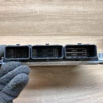 30630048 8200065996  Engine control unit/module ECU Volvo S40, V40