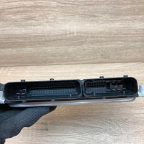 8E0907401P 0281011136  Engine control unit/module ECU Audi A6 S6 C5 4B