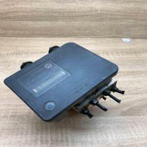 1K0907379K 1K0614517H  ABS Pump Volkswagen Golf V