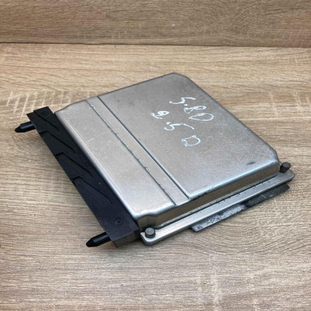 09496667A 0281001776 H92 Engine control unit/module ECU Volvo S80