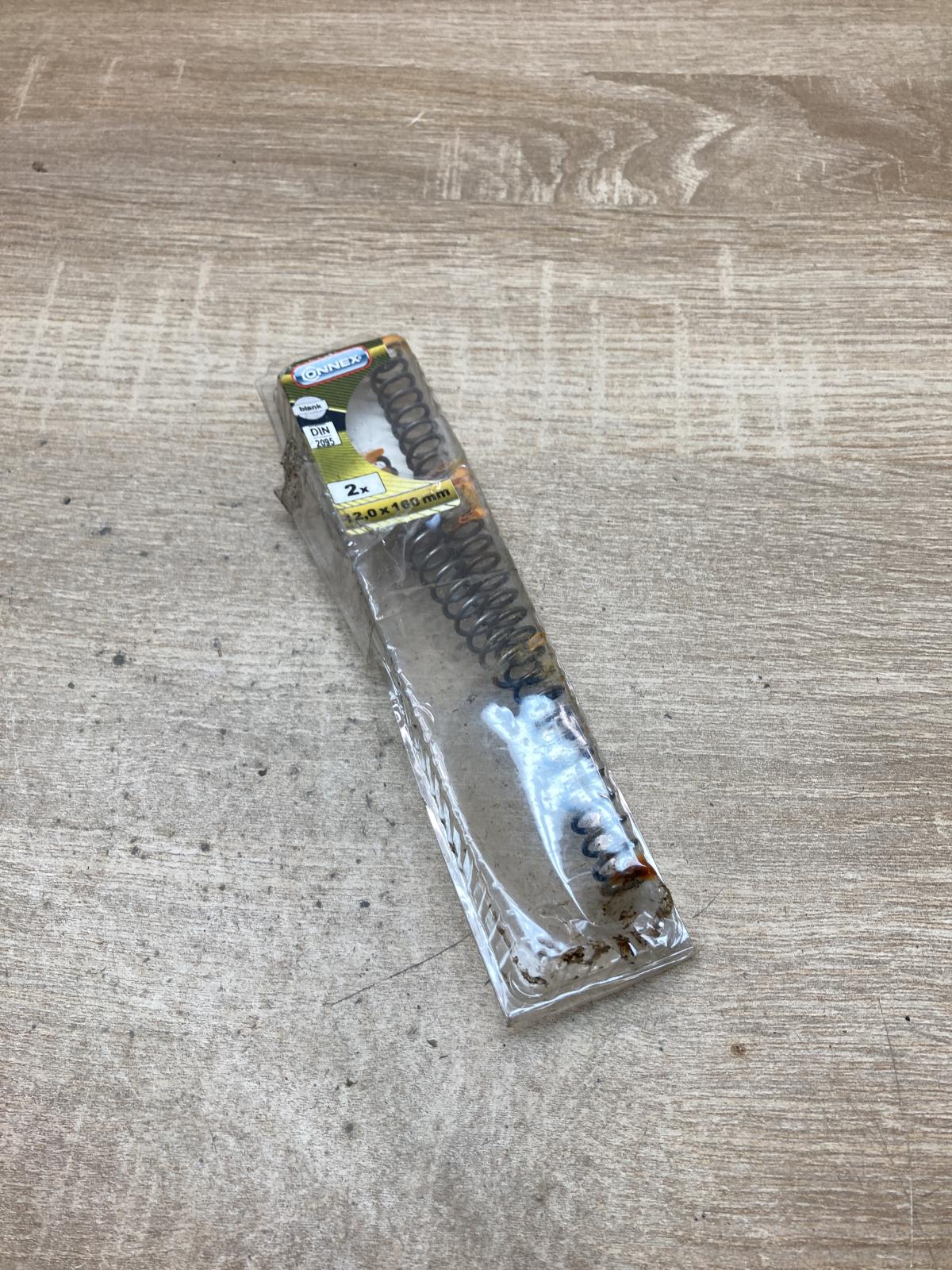 KY6600061 12X160 Spring  Other engine part Mercedes-Benz 300 SL-24