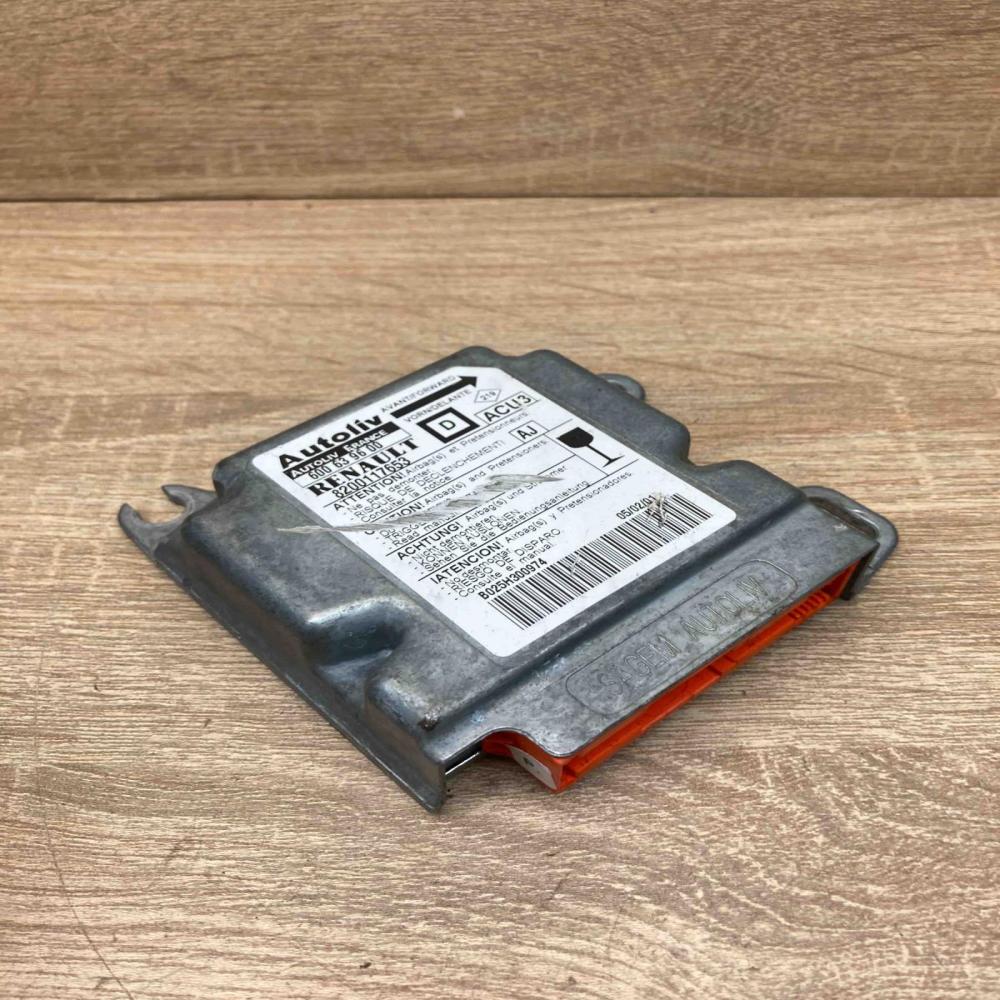 8200117653 600639600  Airbag control unit/module Renault Megane I