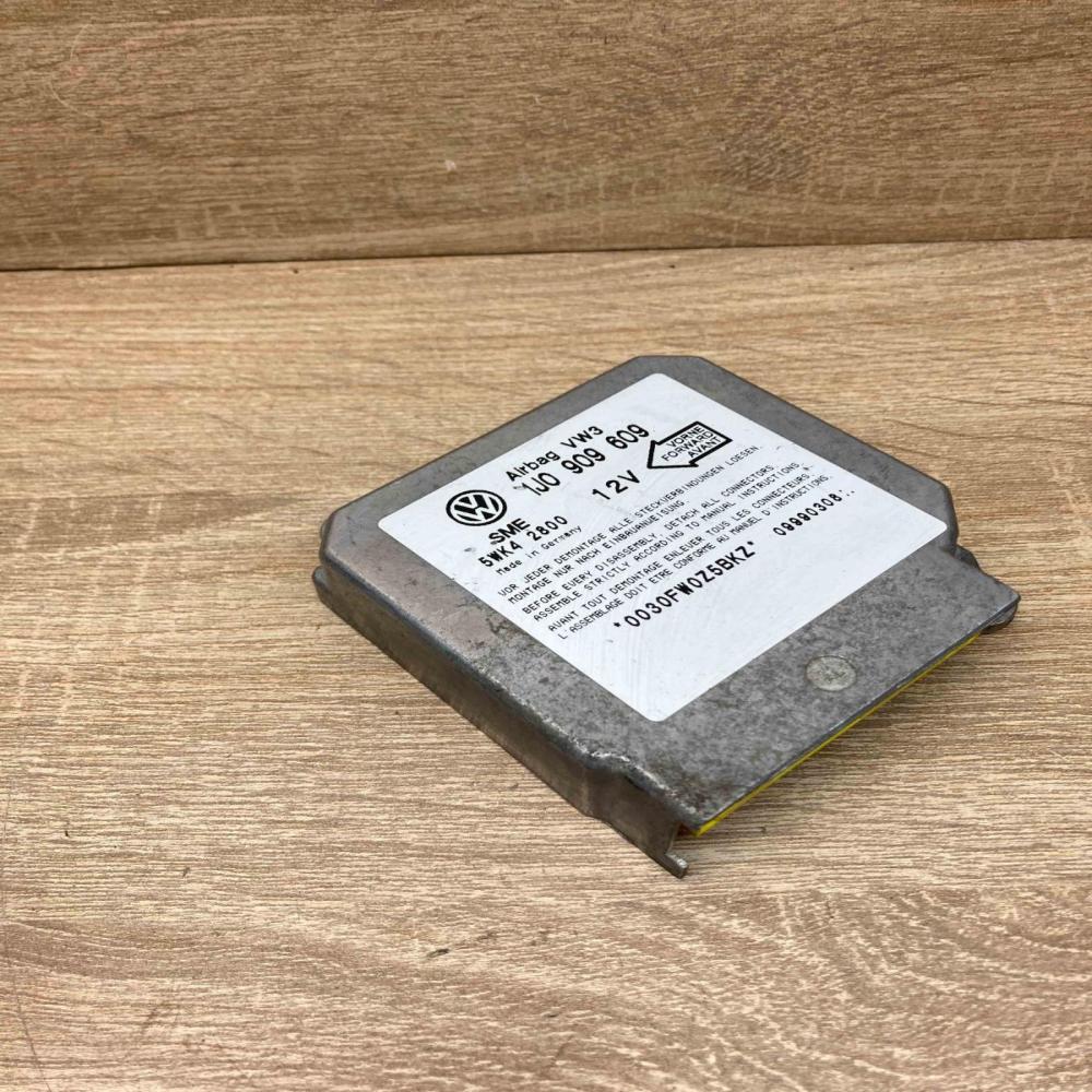 1J0909609 5WK42800  Airbag control unit/module Volkswagen Golf IV