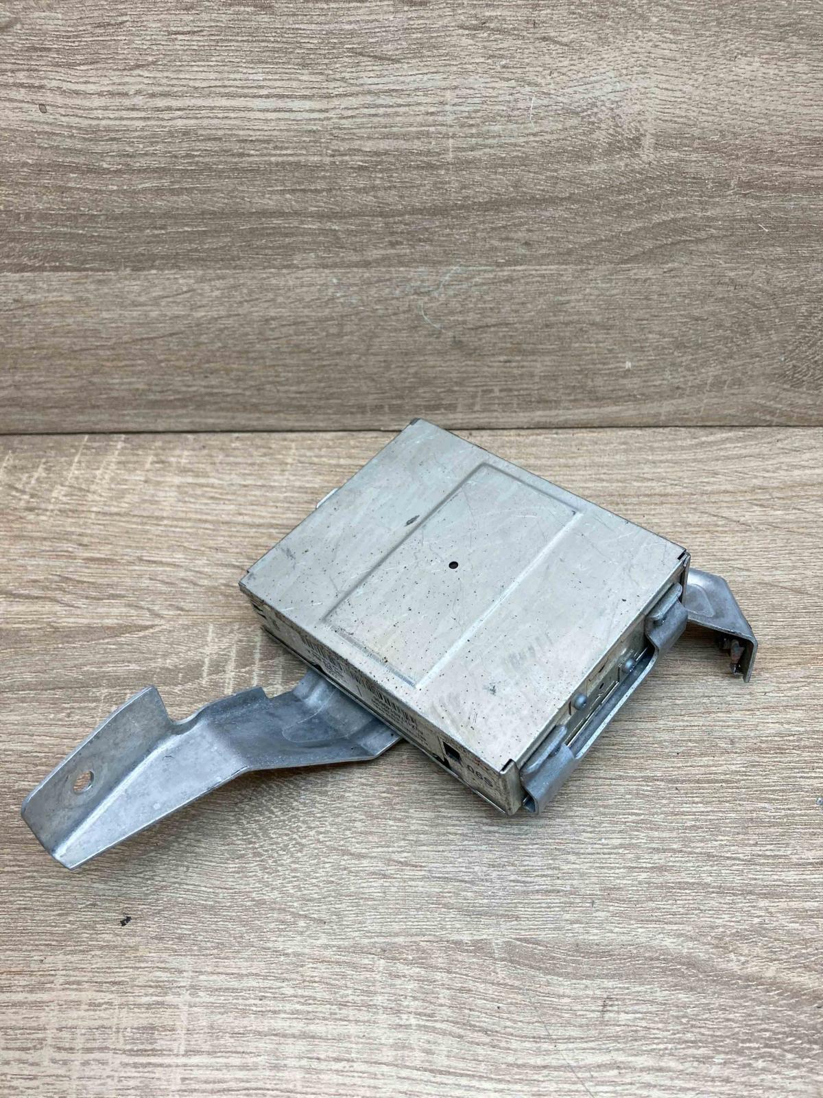 4B1919894A 7612001009  GPS navigation control unit/module Audi A6 S6 C5 4B
