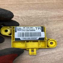 09133281 5WK42884  Airbag deployment crash/impact sensor Opel Astra G