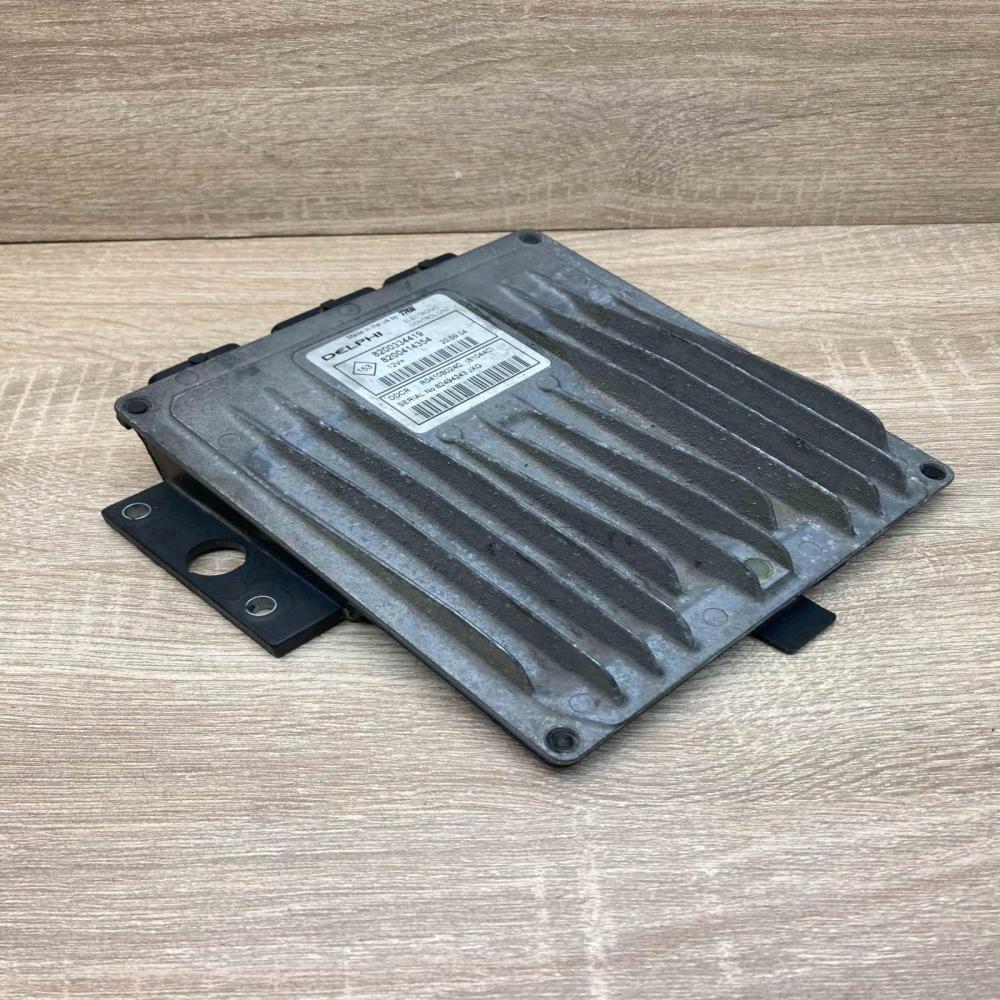 8200334419   Engine control unit/module ECU Renault Megane II