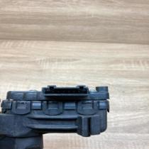 8D1721523J 6PV008376  Accelerator throttle pedal Volkswagen PASSAT B5.5