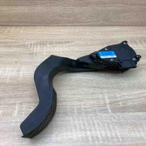 8D1723523M 6PV008376  Accelerator throttle pedal Audi A4 S4 B5 8D
