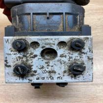 0273004132 8E0614111 With Plug ABS Pump Audi A4 S4 B5 8D