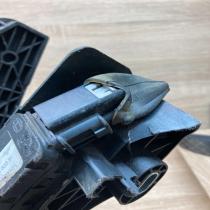 1K1723503M 6PV008890  Accelerator throttle pedal Seat Altea